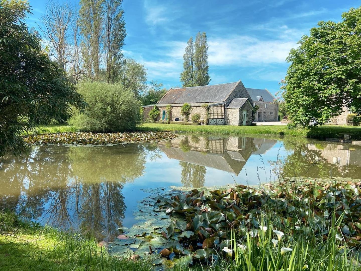 Chambres D'Hotes & Gites - Domaine Les Sources ポールバイユ エクステリア 写真
